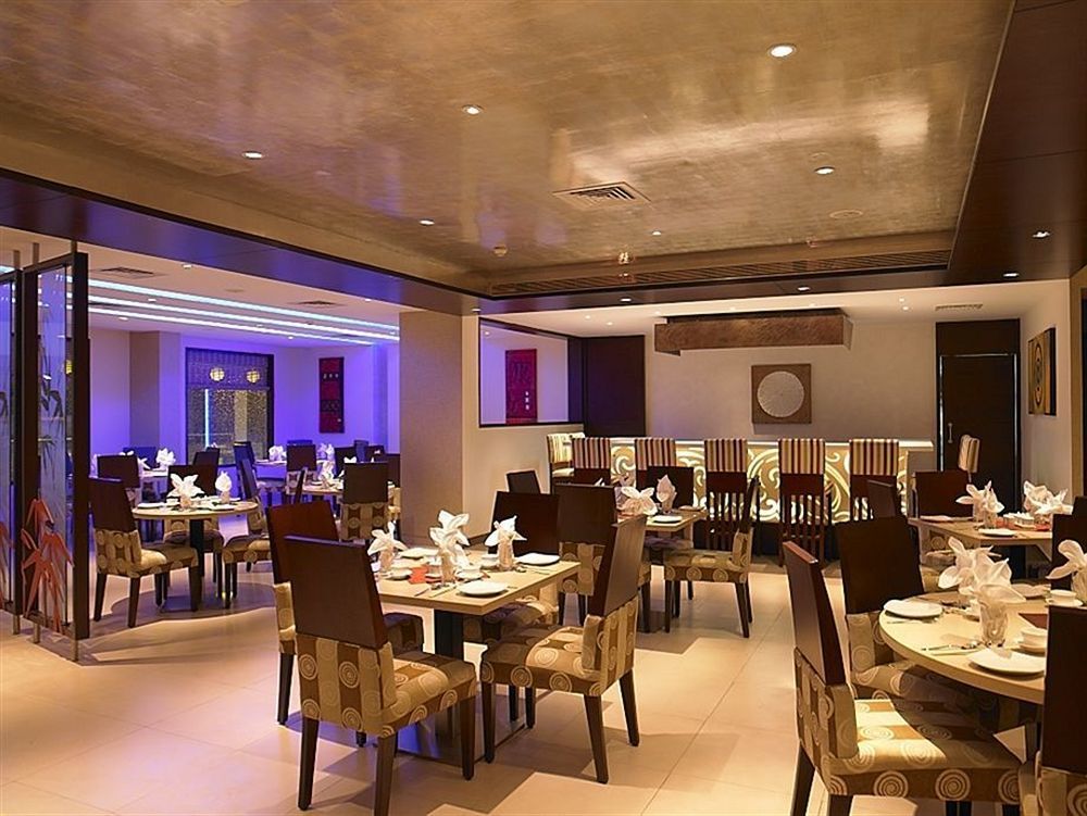 Blu Petal - A Business Hotel Bangalore Exterior foto